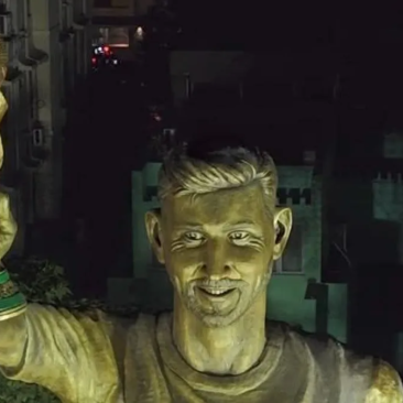 Retirarán estatua gigante de Lionel Messi en India por riesgo de colapso