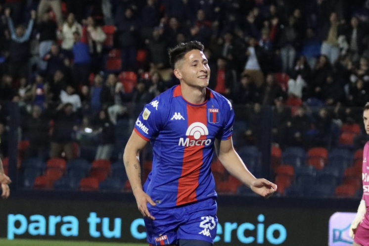 Florián Monzón, delantero argentino y nuevo refuerzo del Atlas para el torneo Apertura 2026 de la Liga MX.